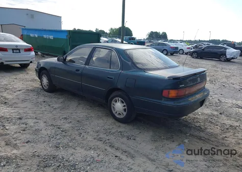 1994 Toyota Camry Le from USA, damaged, VIN 4T1SK12E2RU369848